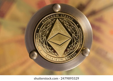 小摩为何看好替代加密货币ETF获批？其将吸金140亿美元，Solana与XRP为何成焦点？